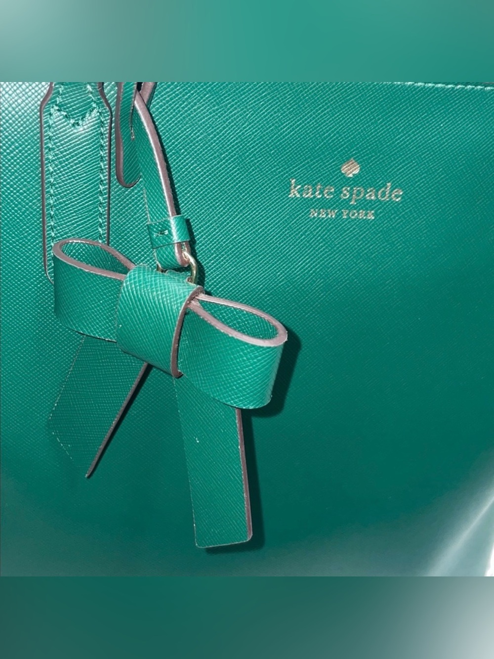 Kate Spade Brynn Emerald Green Saffiano Leather Tote Bow Charm Shoulder Bag EUC - Picture 7 of 11